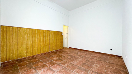Imagen 4 de 14 de Venta Ph 2 Amb. Interno Bajas Expensas -luminoso