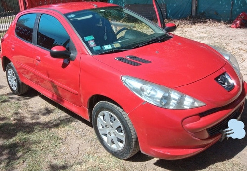 Peugeot 207 2015 1.4 Allure 75cv