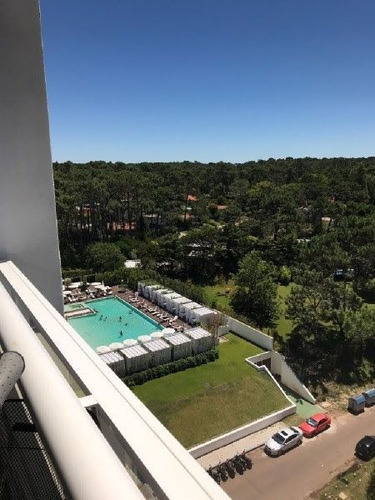 Venta De Apartamento 2 Dormitorios En Roosevelt