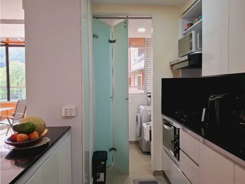 Envigado, Los.almendros; 118m2 Con Terraza