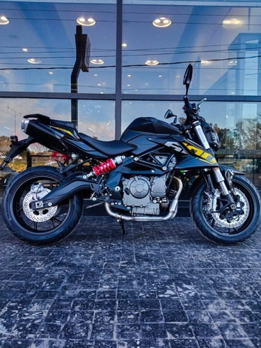 Imagen 17 de 25 de Benelli Tnt 600i Benelli Store Pilar- Jc