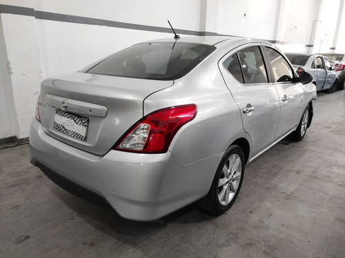 Nissan Versa 2018 En Marcha Y Andando Chocado Poloautos