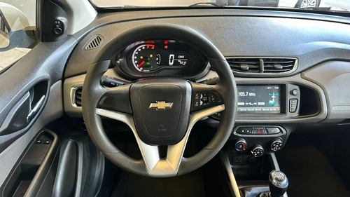 Chevrolet Onix 1.0 MPFI LT 8V FLEX 4P MANUAL