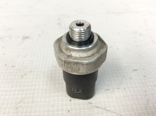 Sensor De Presion Inferior Motor Suzuki Aerio 2002-2007 2.3 (Usado)