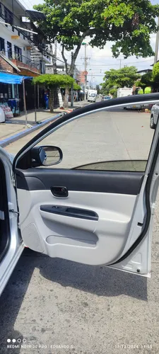 El Carro Se Encuentra En Muy Buenas Condiciones Interna Y Ex