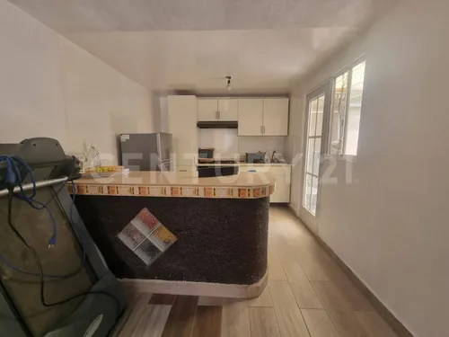 Casa En Venta En Fracc. Los Portales, Tultitlán Edo. México