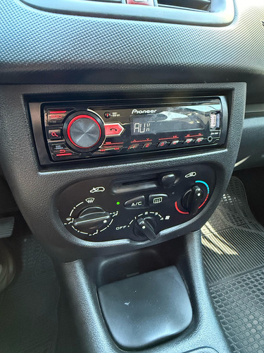 Peugeot 207 1.4 Active 75cv