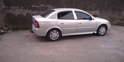 Chevrolet Astra Sedan 2003 2.0 8v 4p