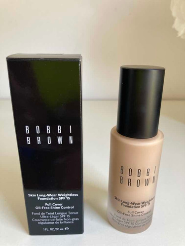 Bobbi Brown Skin Long- Wear Weightless Foundation Spf15