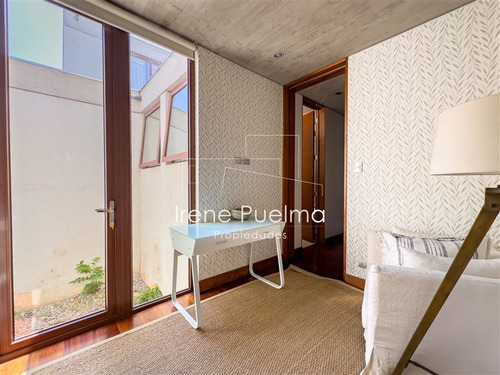 Exclusiva Casa En Condominio Camino La Posada En Las Condes