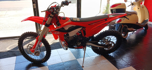 Beta Enduro Rr 200 - 2t - Última - Beta Del Nea