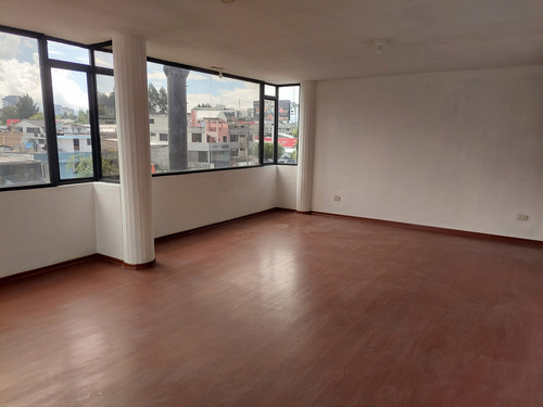 Arriendo Amplia Oficina 200 Metros En Av. Granados