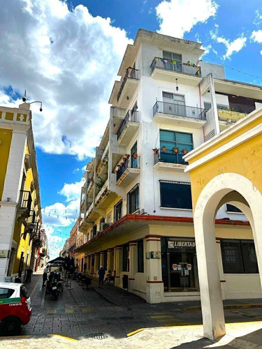 Edificio En Venta, Campeche, 3 Niveles