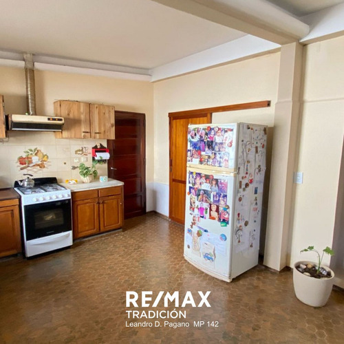 Casa En Venta 6 Amb Barranqueras
