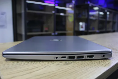 Portatil Hp I5 10th Ram 8gb Ssd 240gb Windows 11 G7 340s (Reacondicionado)