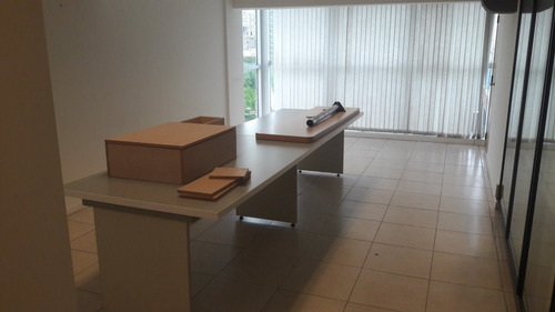 Imagen 4 de 30 de Piso De Oficina En Venta San Luis 1400