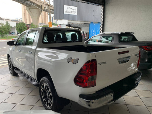 Imagem 6 de 9 de Toyota Hilux 2.8 D-4d Turbo Diesel Cd Srv 4x4 Automático