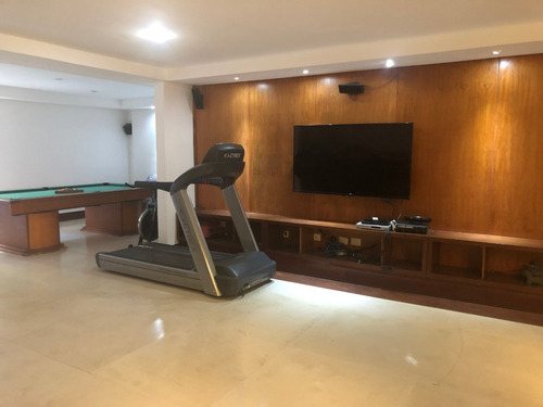 Imagen 10 de 21 de Casa Venta La Lagunita Country Club, Municipio El Hatillo. Riv 5723