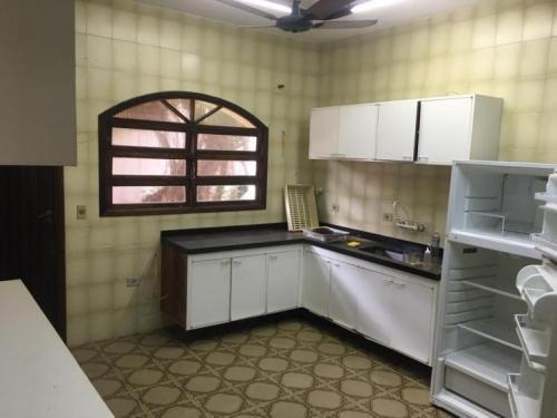 Imagem 3 de 12 de Linda Casa Lado Praia Com 7 Dorm Aceita Ofertas! Financia