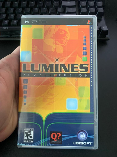 Lumines Puzzle Fusion Psp