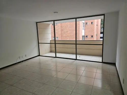 Excelente Oportunidad Para Vivir En Una De Las Zonas Más Apetecidas De Envigado.