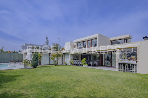 Mediterránea En Condominio En Los Trapenses