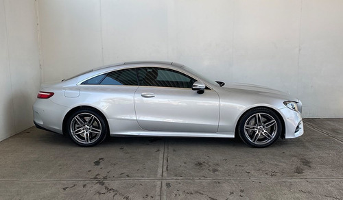 Imagen 8 de 13 de Mercedes Benz Clase E 2019 3.0 450 Coupe At