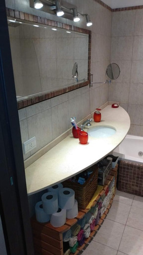 Imagen 6 de 11 de Venta Casa / 635 Bis Y 11 Bis / 3 Dormitorios / Piscina
