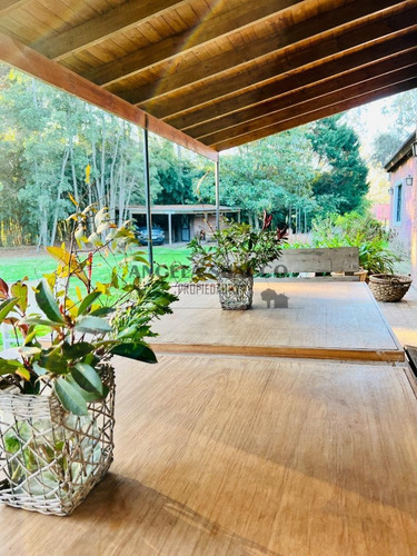 Imagen 10 de 30 de Hermosa Quinta En Barrio Jularo