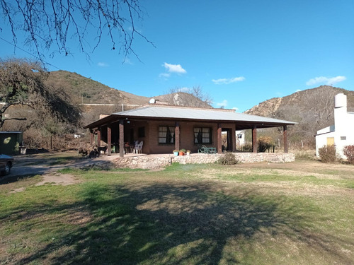 Casa En Venta 2 Dormitorios Comuna San Roque , Zona Carlos Paz , Apto Bancor