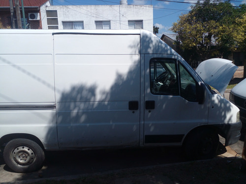 Peugeot Boxer 2.3 350lh Confort Hdi Larga Alta