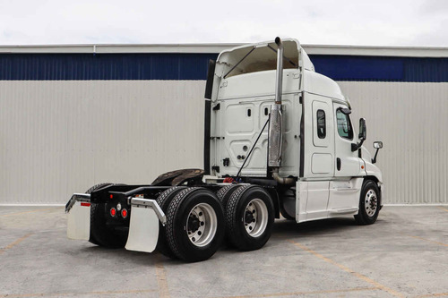 Freightliner Cascadia Dd15 475hp Fuller 18 Vel Std., 02 Ocu