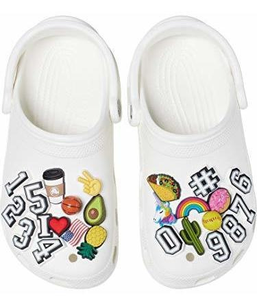 jibbitz crocs letras