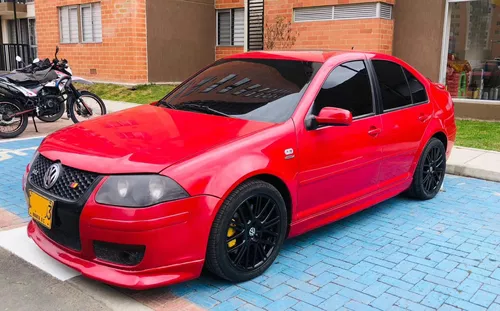 Volkswagen Jetta 1.8 Gli | TuCarro