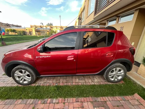 Renault Sandero Stepway 1.6 Night & Day