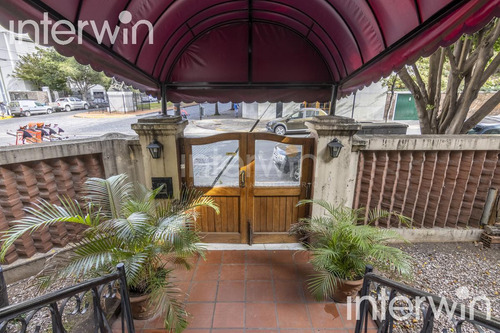 Venta Casa Inglesa De 3 Plantas - Belgrano - Belgrano R