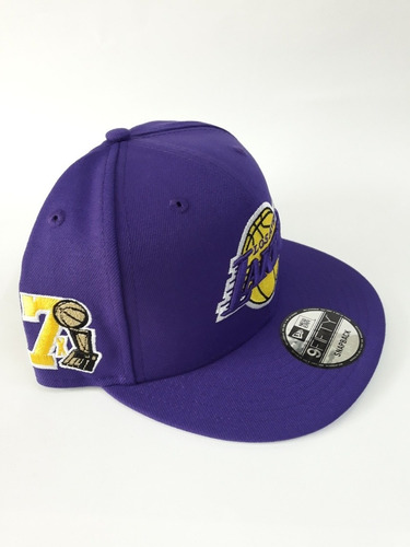 Imagen 2 de 5 de Gorra Lakers Nba 7 Campeonatos 9fifty Snapback Morada