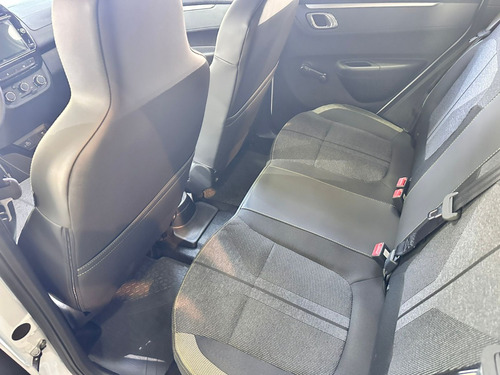 Renault Kwid 1.0 Sce 66Cv Iconic Outsider