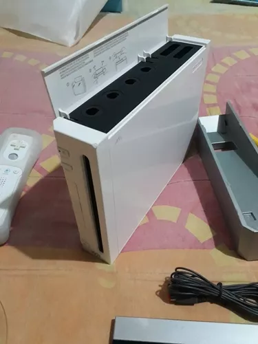 nintendo wii na caixa desbloqueado funcionando perfeitamente