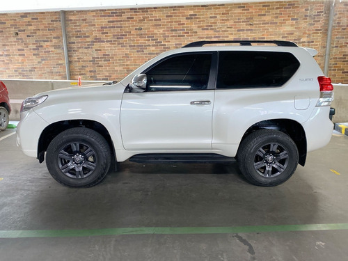 Imagen 6 de 25 de Toyota Prado
