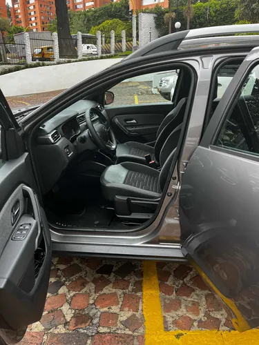 Renault Duster 1.3 Intense Cvt