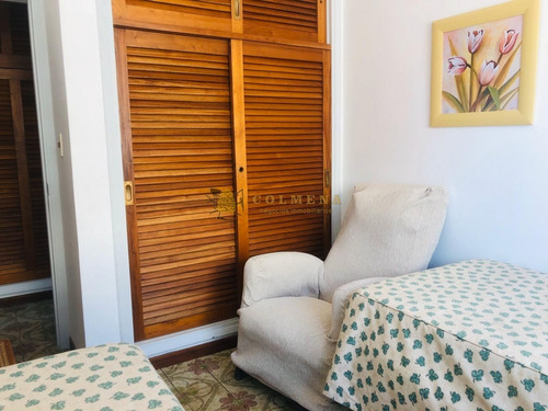 Hermosa Vista En Apartamento De Dos Dormitorios!- Ref: 2387