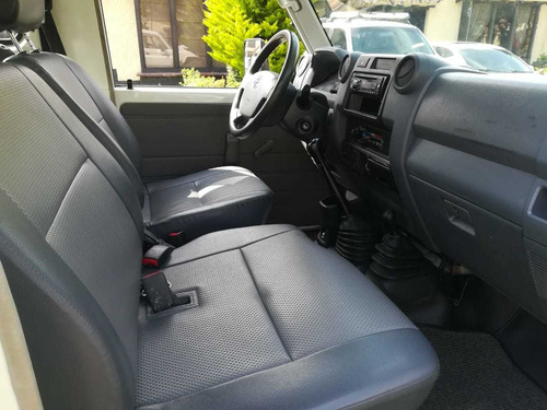 Toyota Land Cruiser 2017 4x4
