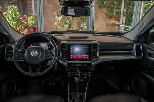 RAM 1000 1.8 Cd Big Horn Night Edition 4X2 At6