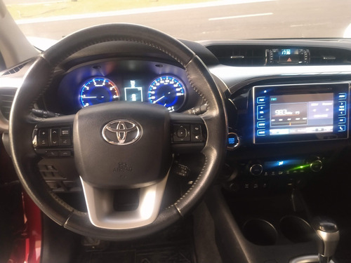 Imagem 10 de 14 de Toyota Hilux Srx 2.8 Turbo-diesel Aut 4x4 2016 - 89.684 Km