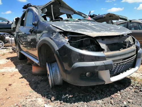 Imagen 2 de 7 de Renault Stepway Sandero Estandar Por Partes Yonke Deshueso