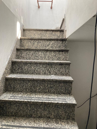 Local Con Vivienda
