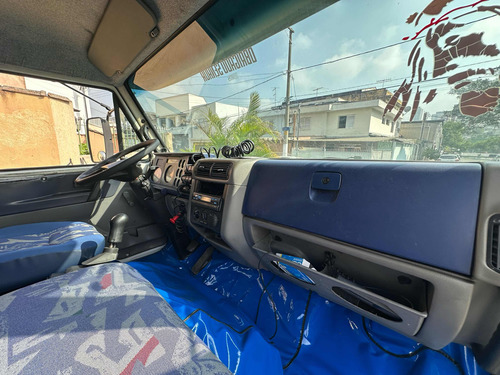 Vw 23210 Worker Cummins Baú Sider Com Plataforma Hidráulica