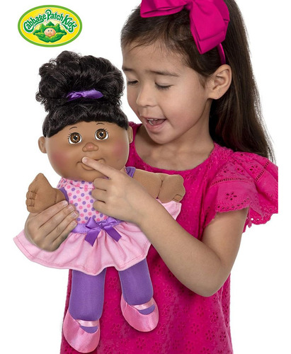 Cabbage Patch Kids Babble Sing Muñeca