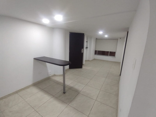 Apartaestudio Para Venta En Chipre (24268).